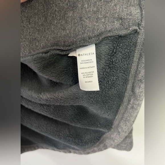 Athleta Sz Medium Cozy Karma Asym Pullover dark gray 1/4 zip - Picture 11 of 14